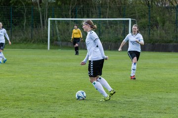 Bild 37 - Frauen SV Henstedt Ulzburg2 : TSV Schoenberg : Ergebnis: Abbruch